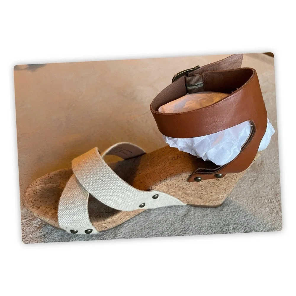 Lucky Brand Marla Cork Wedge Sandals Beige Tan Shoes Elastic Back Size 9.5Medium